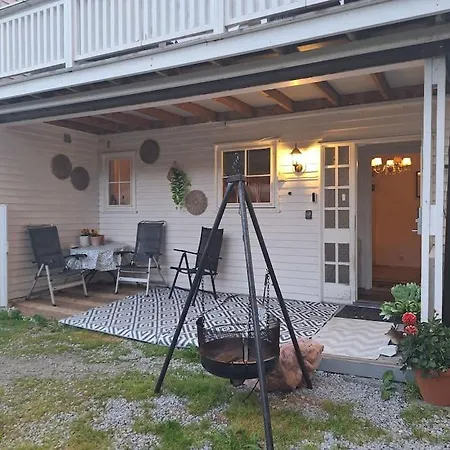 Farmloft With Aurora And Sauna مزرعة للإقامة *