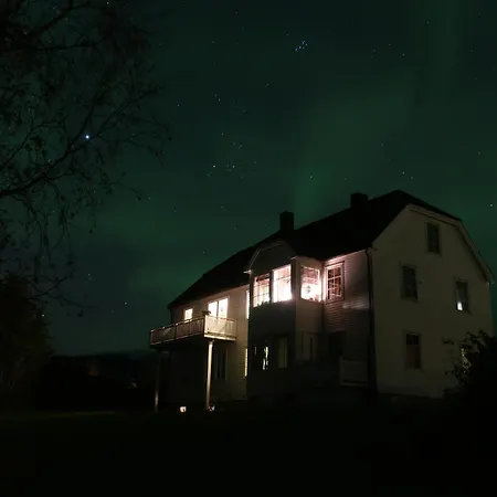 مزرعة للإقامة Farmloft With Aurora And Sauna *